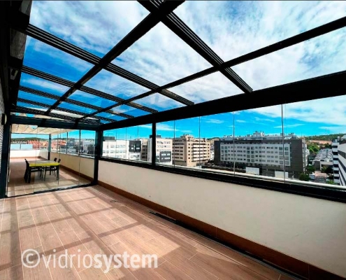 Techo móvil de vidrio